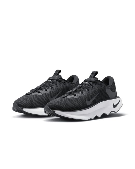 Nike Black Motiva Walking Shoes for men