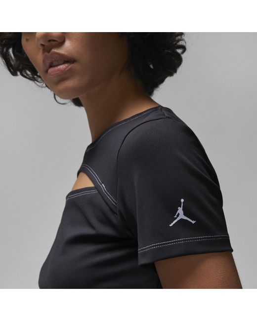 Top con apertura jordan sport di Nike in Black
