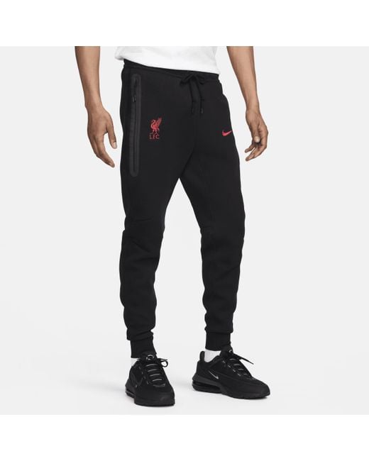 Nike Black Liverpool F.C. Tech Fleece Football Joggers for men