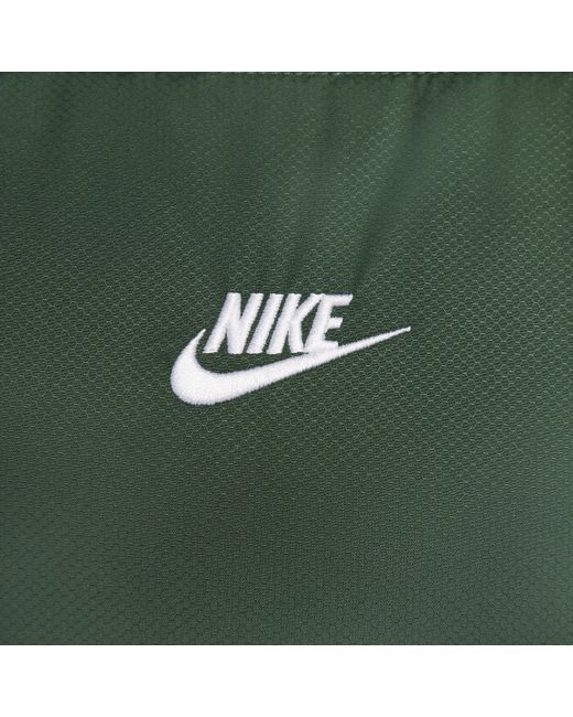 Nike Green Sportswear Club Puffer Jacket for men