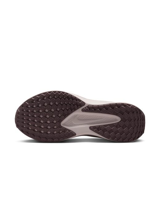 Nike Brown Quest 6 Road Running Shoes