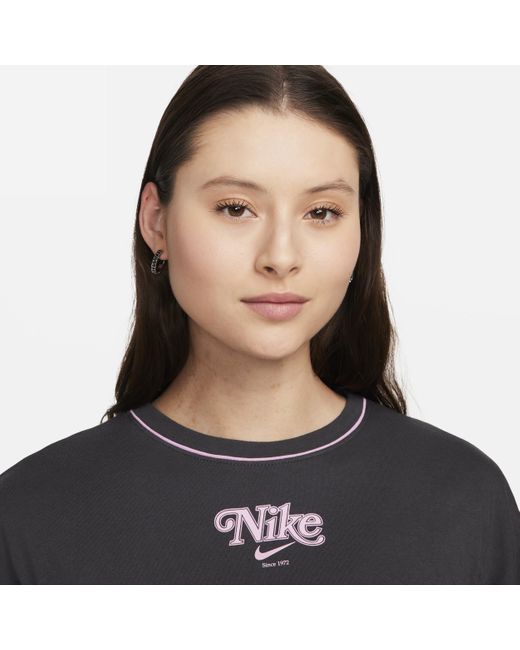 Nike Sportswear Kort T-shirt in het Gray