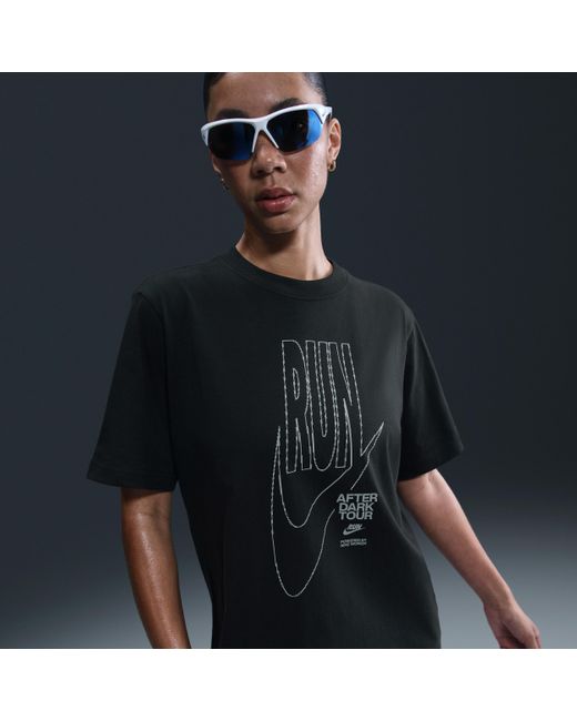 Nike Blue After Dark Tour Oversized Short-Sleeve Graphic T-Shirt
