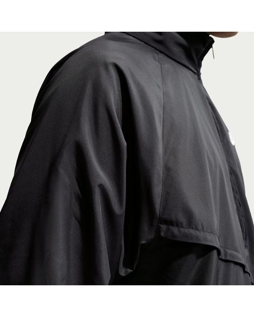 Nike Black Windrunner Lightweight Half-Zip Jacket for men