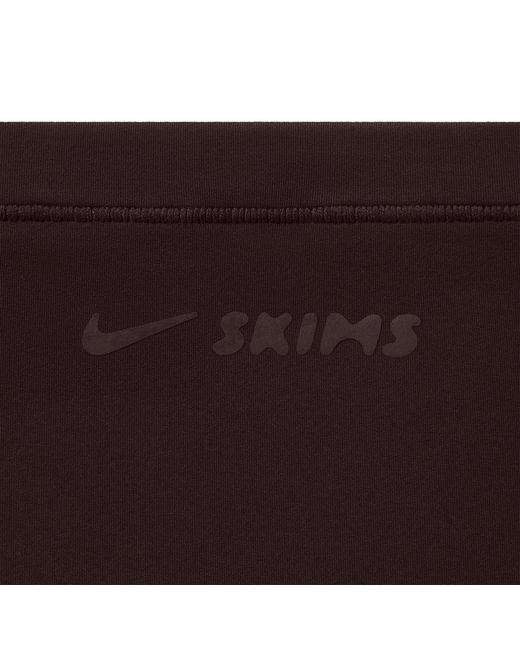 Nike Black Skims Weightless Layers High-Waisted V-Panel Leggings