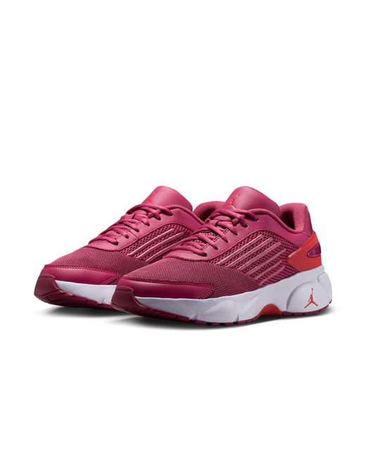 Nike Red Trunner Flow Shoes
