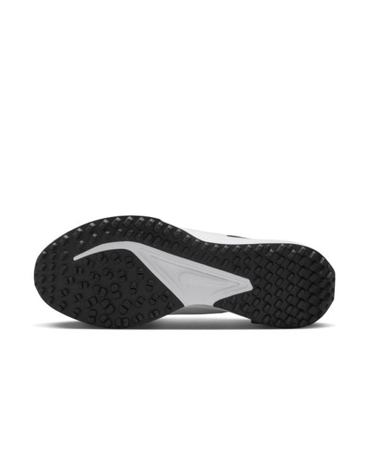 Nike White Infinity G Nn Golf Shoes for men