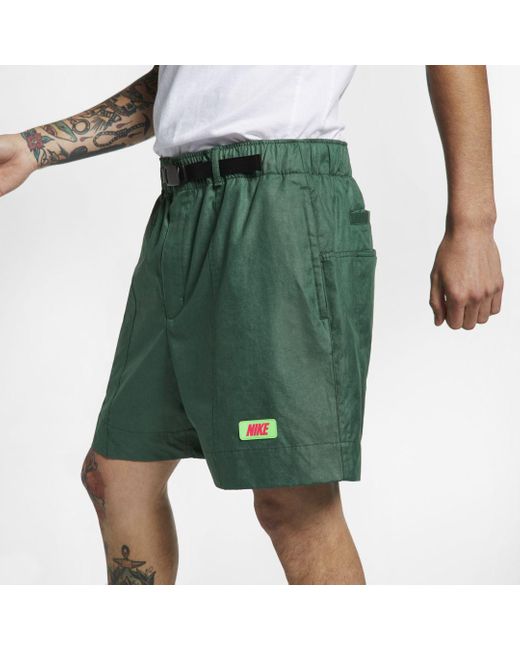 nike quest cargo shorts