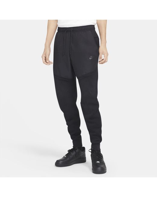nike sportswear tech pants