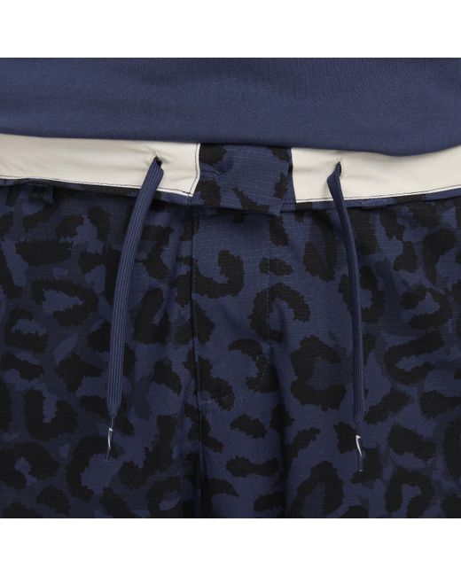 Pantaloni cargo con stampa all-over sb kearny di Nike in Blue da Uomo