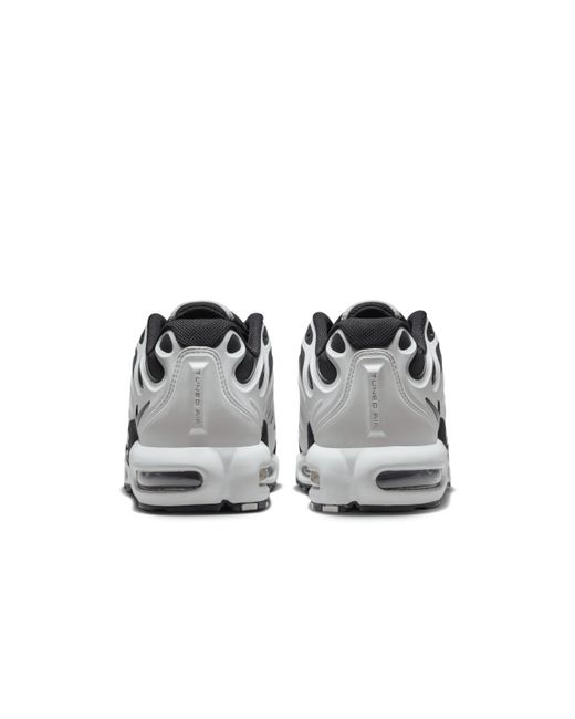 Nike Brown Air Max Plus Drift Shoes for men