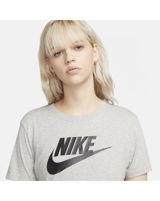 Nike White Sportswear Essentials Logo T-shirt
