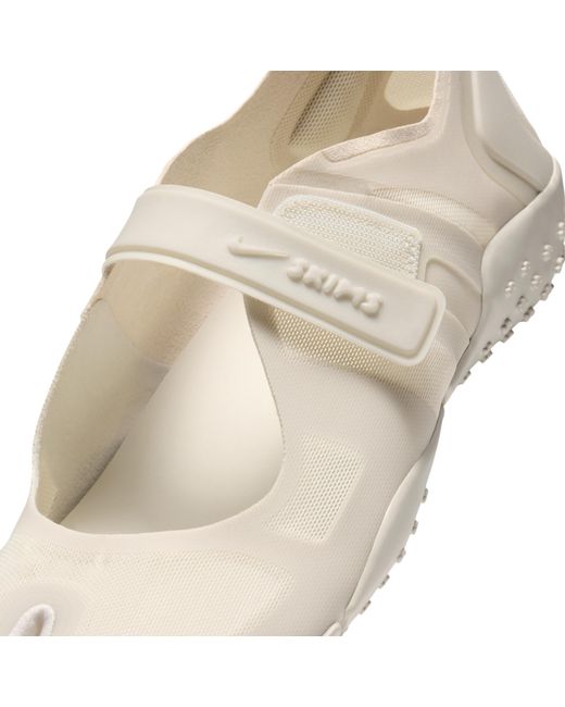 Skims Rift Mesh Nike Skims Rift Mesh Shoes in Natural | Lyst