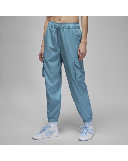 Nike Jordan Sport Tunnel Pants In Blue,