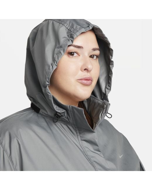 Plus size store windbreaker nike