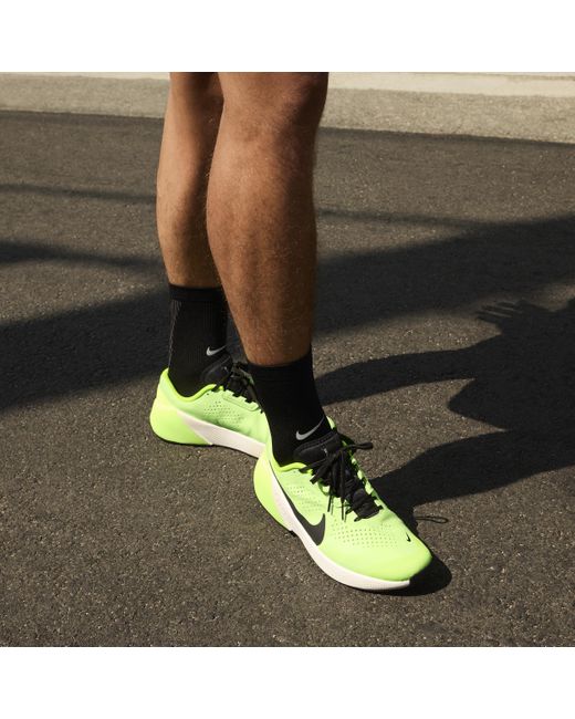 Nike Green Air Zoom Tr 1 Workout Shoes for men