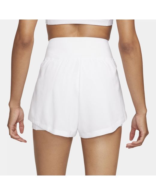 Shorts da tennis dri-fit court advantage di Nike in White