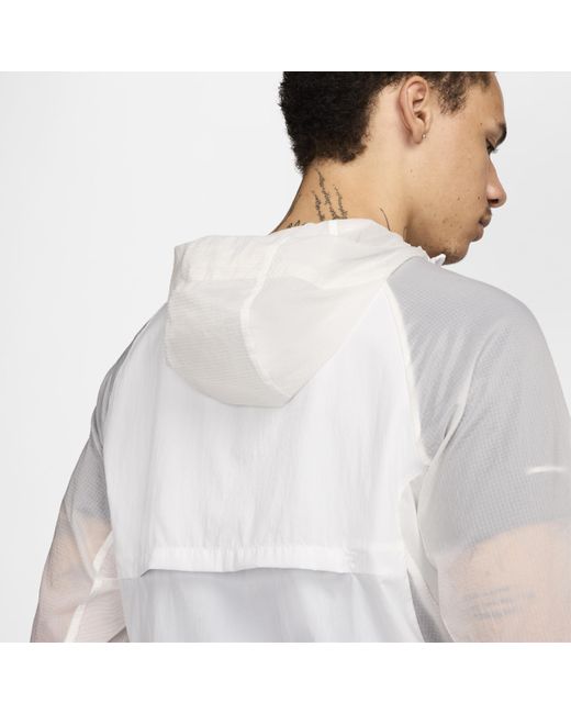 Nike White Trail Aireez Running Jacket for men