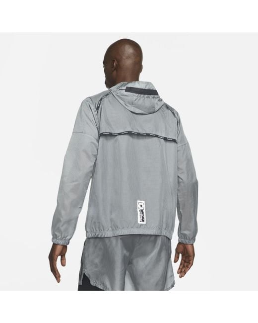 nike graphic windrunner