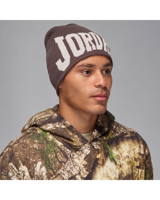 Nike Brown Peak Beanie