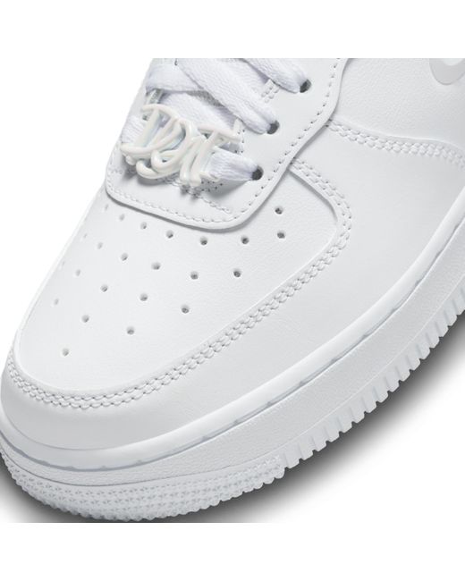 Nike White Air Force 1 '07 Shoes