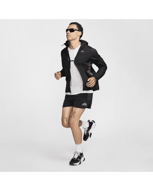 Nike Black Trail Aireez Running Jacket for men
