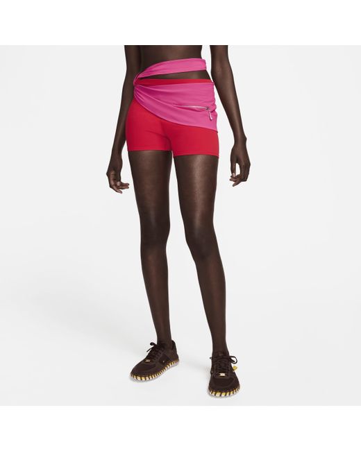 Shorts multistrato x jacquemus di Nike in Red