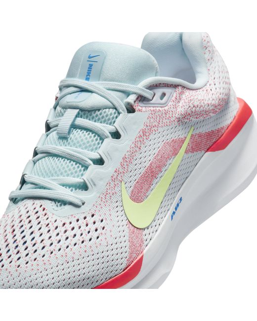 Nike White Winflo 11 Road Running Shoes