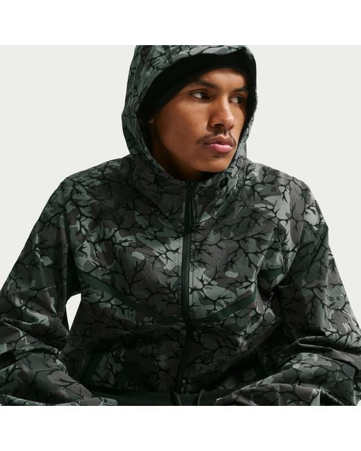 Nike Green Tech Woven Full-Zip Windrunner Jacket for men