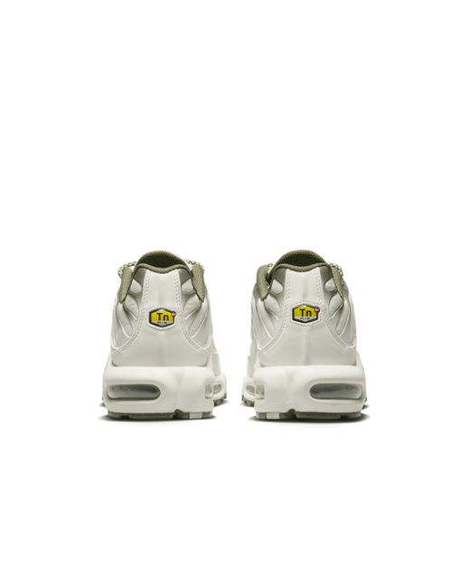 gray air max shoes