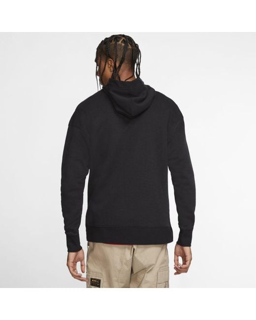 Sportswear Heritage Men's Graphic Pullover Hoodie in Black Sportswear Heritage Men's Graphic Pullover Hoodie in Black