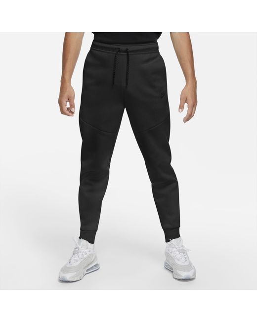 nike black tech fleece tracksuit