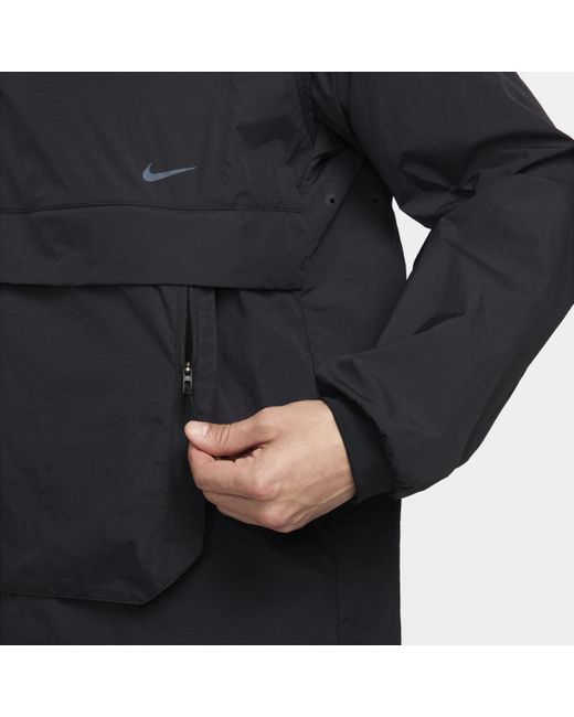 Nike Black Aps Uv Repel Lightweight Versatile Jacket for men