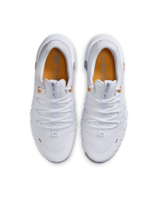Nike White Free Metcon 5 Workout Shoes for men