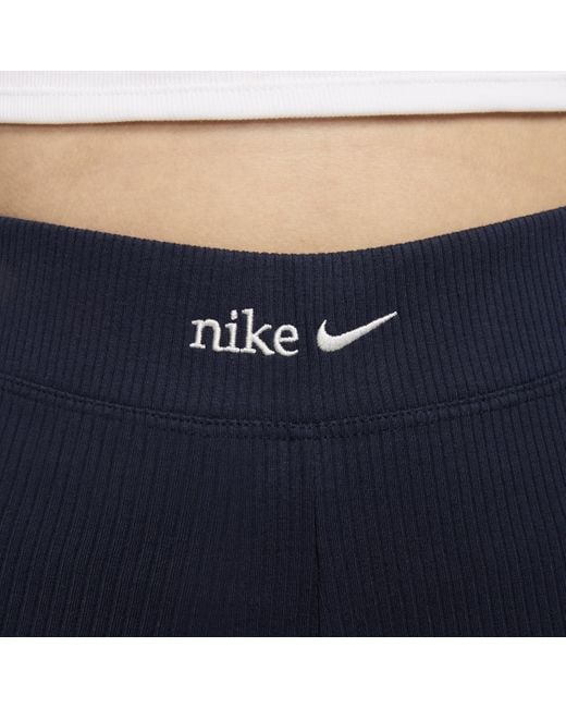 Nike Sportswear Geribde Broek Met Uitlopende Pijpen En Hoge Taille in het Blue