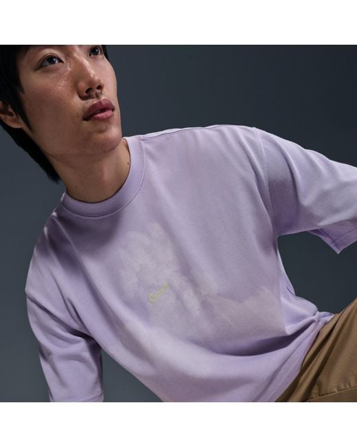 Nike Purple Sportswear Max90 T-Shirt for men