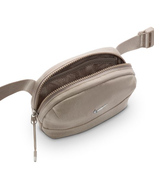 Nike Black Aura Crossbody Bag (2L)