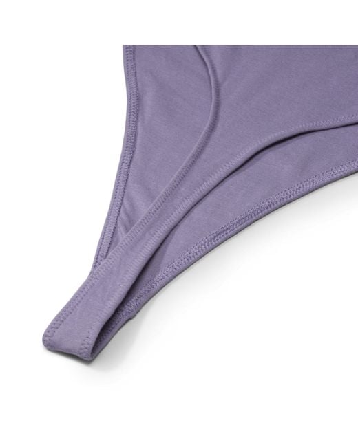 Body aderente con spalline sottili sportswear chill knit di Nike in Purple