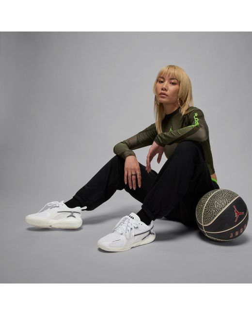 Nike Green Heir Series "Triple" Basketball Shoes
