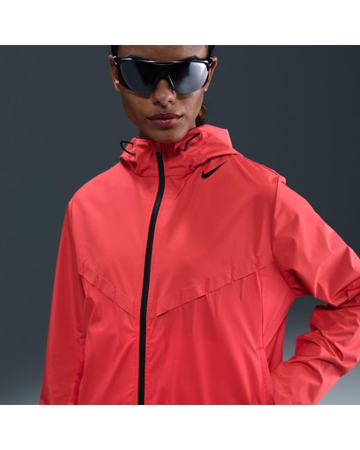 Giacca Da Running Storm-Fit Aeroswift Aerogami – Donna di Nike in Red