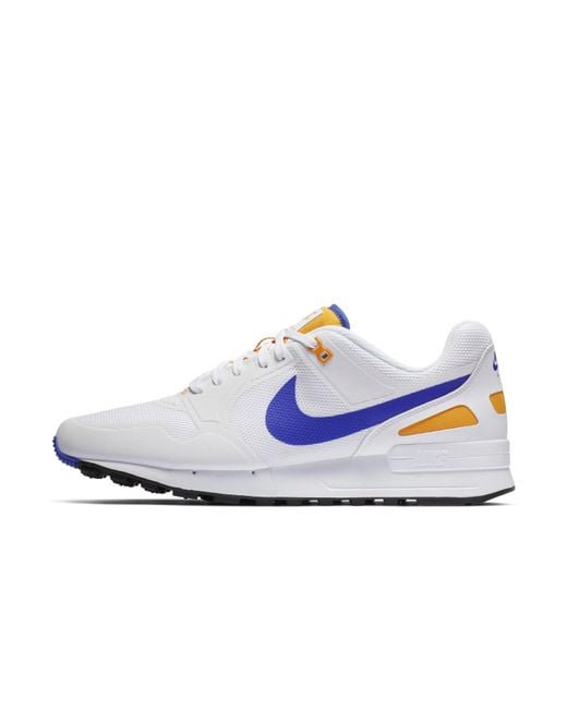 Nike White Air Pegasus' 89 Shoe for men