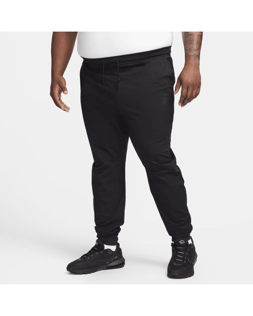Nike Black Sportswear Tech Knit Lightweight Jogger Pants for men