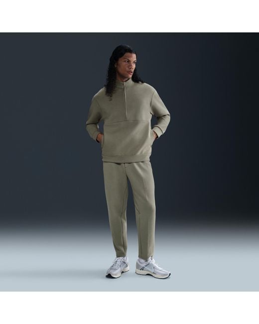 Nike 24.7 Impossiblysoft Dri-Fit 1/2-Zip Top in Green for