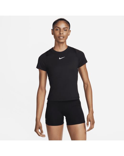 Maglia da tennis a manica corta dri-fit court advantage di Nike in Black