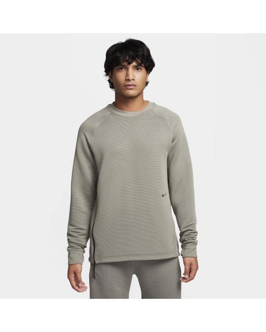 Nike Gray A.p.s. Therma-fit Adv Versatile Crew for men