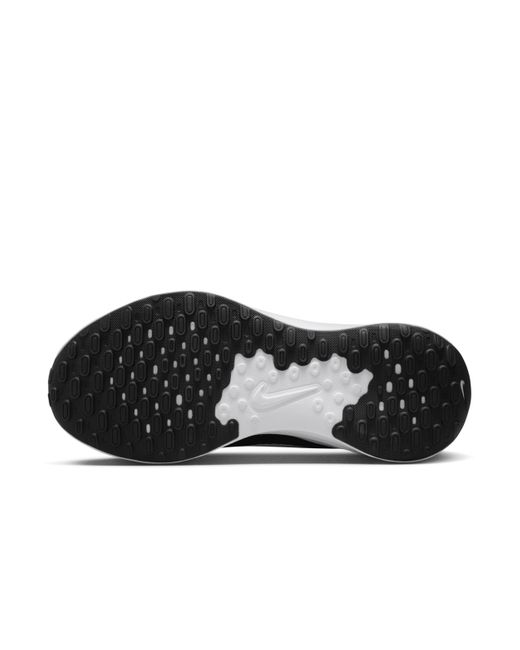 Scarpa da running su strada revolution 7 (extra larga) di Nike in Black da Uomo