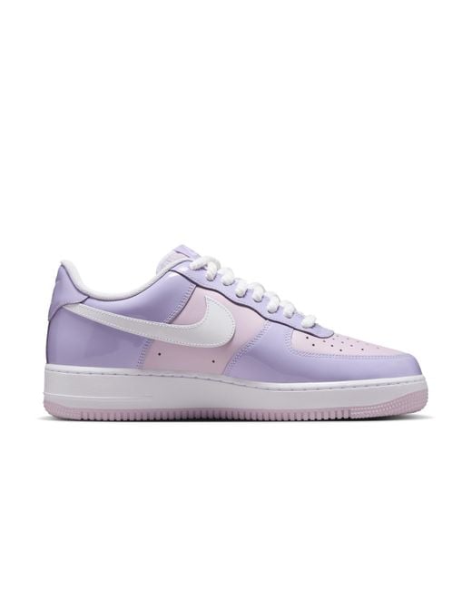 Scarpa Air Force 1 '07 Lv8 – Uomo di Nike in Purple da Uomo