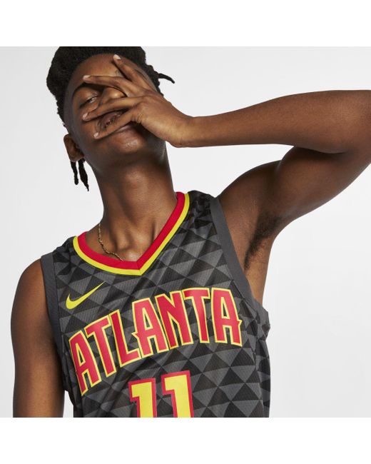 nike trae young jersey