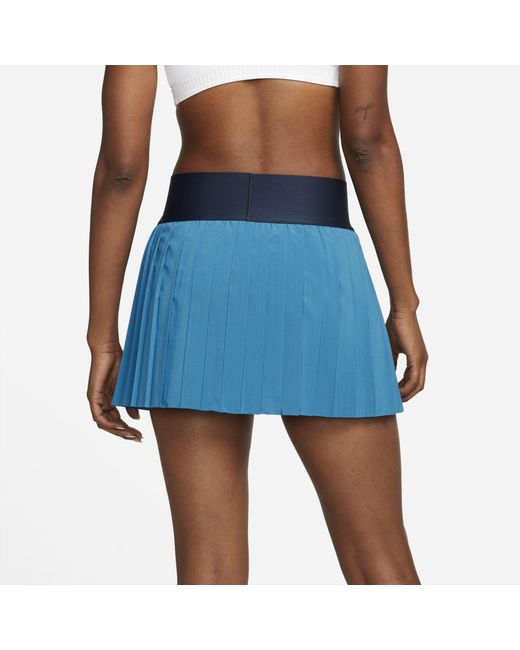 Nike Synthetisch Court Advantage Tennisrok Met Plooien in het Blauw - Lyst
