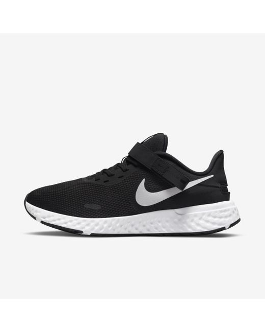 Nike Black Revolution 5 Flyease Easy On/off Road Running Shoes for men